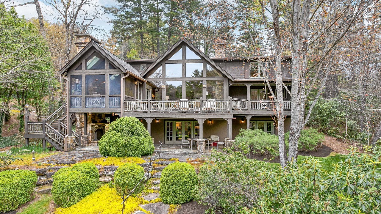 Photo of Outdoor in Lake Toxaway