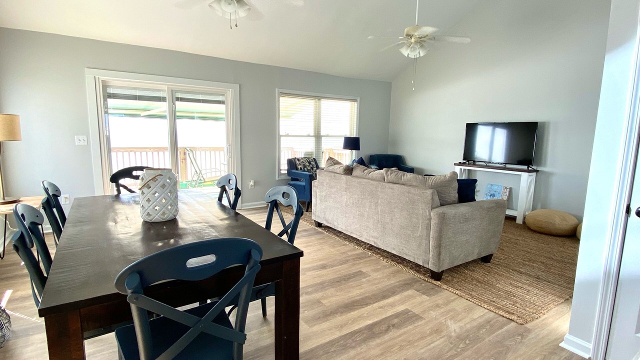 Photo of Livingroom in Surf City