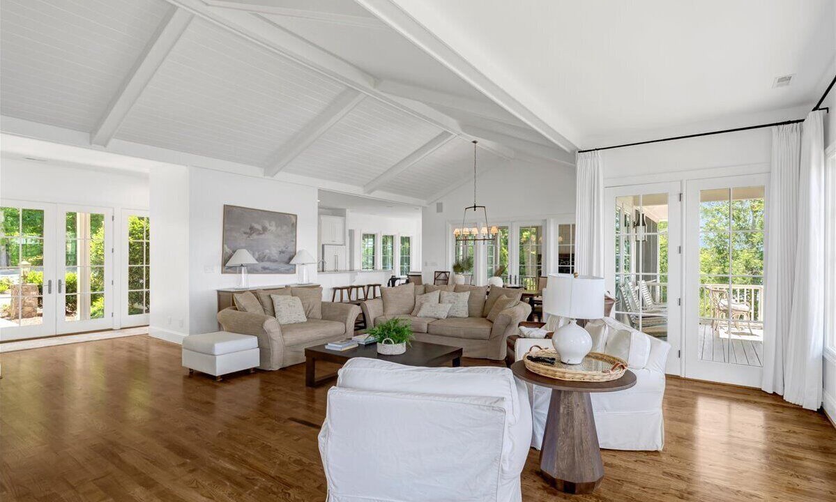 Photo of Livingroom in Morristown