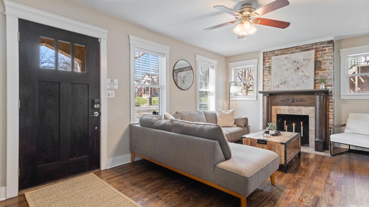 Photo of Livingroom in Nashville