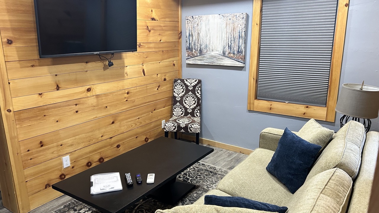 Photo of Livingroom in Rutherfordton