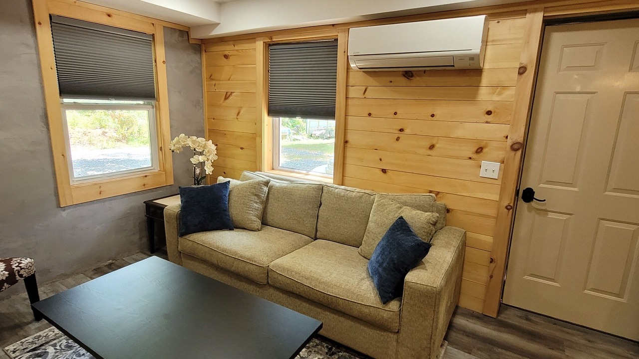 Photo of Livingroom in Rutherfordton