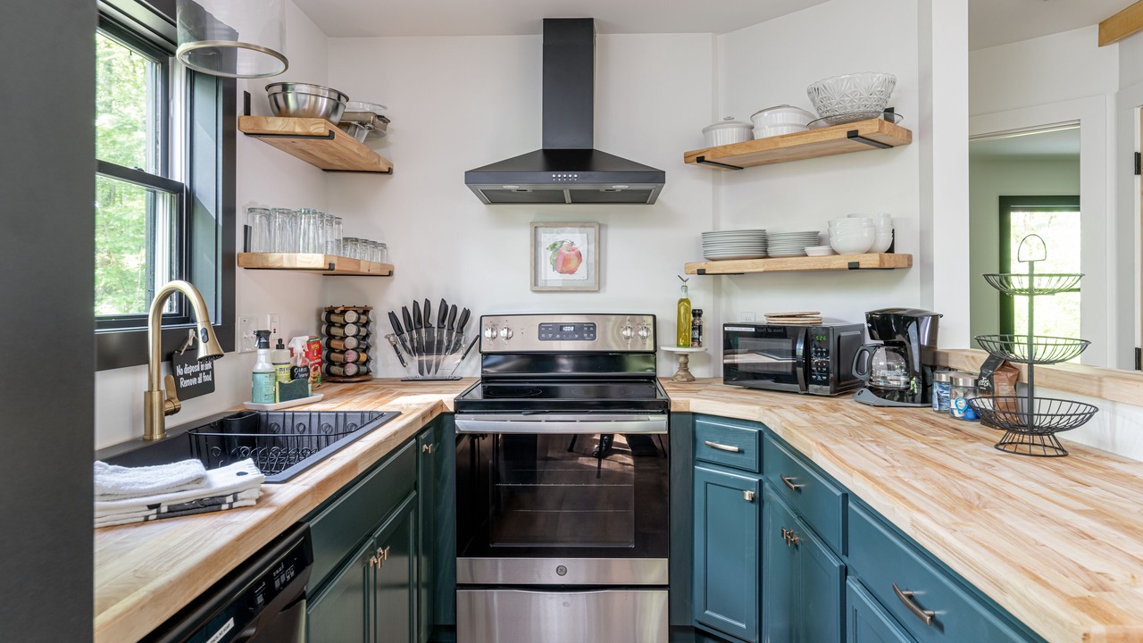 Photo of Kitchen in Hendersonville