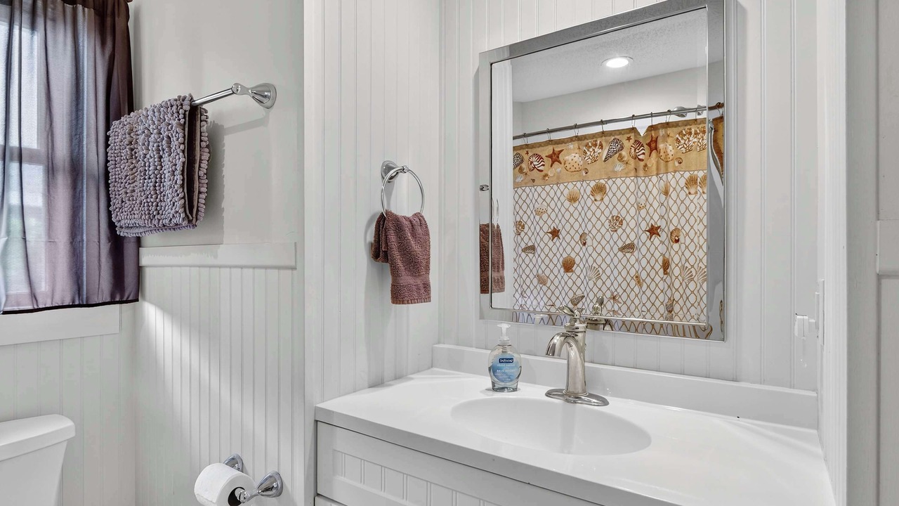 Photo of Bathroom in Topsail Beach