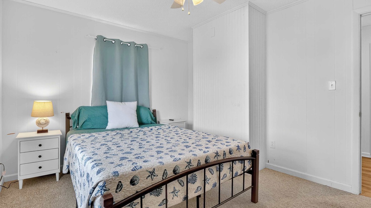 Photo of Bedroom in Topsail Beach