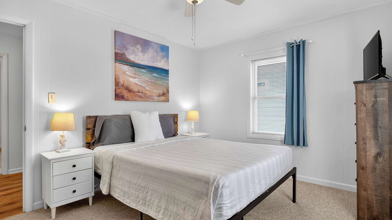 Photo of Bedroom in Topsail Beach