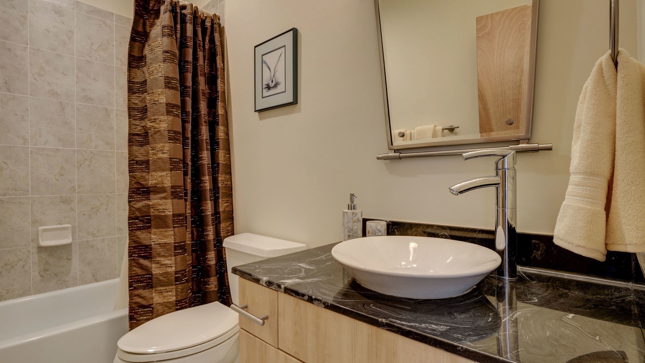 Photo of Bathroom in Wrightsville Beach