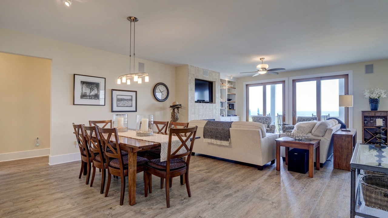 Photo of Livingroom in Wrightsville Beach