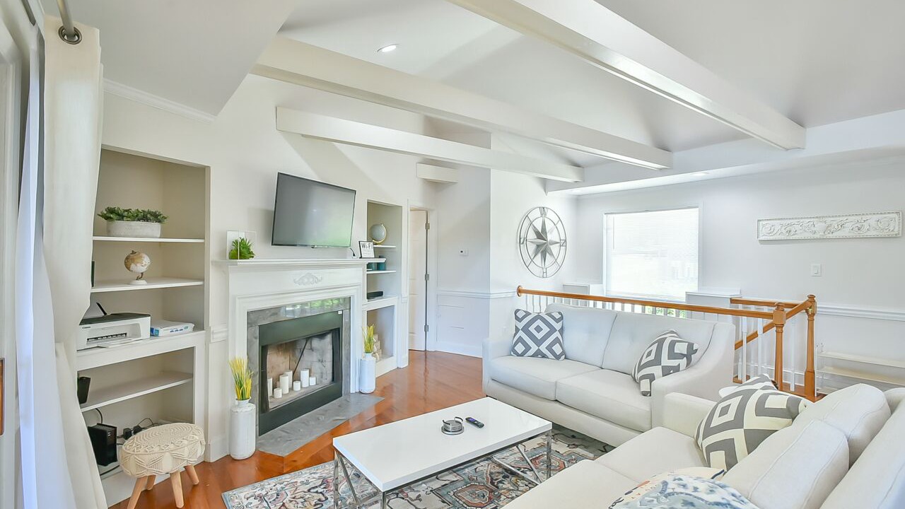 Photo of Livingroom in Semora