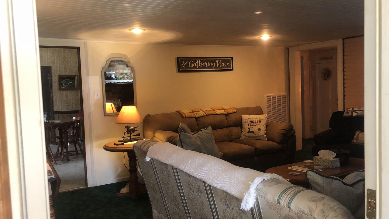 Photo of Bedroom in Wayne County