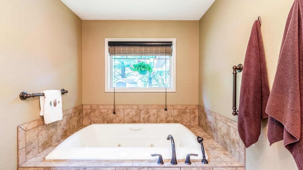 Photo of Bathroom in Otto