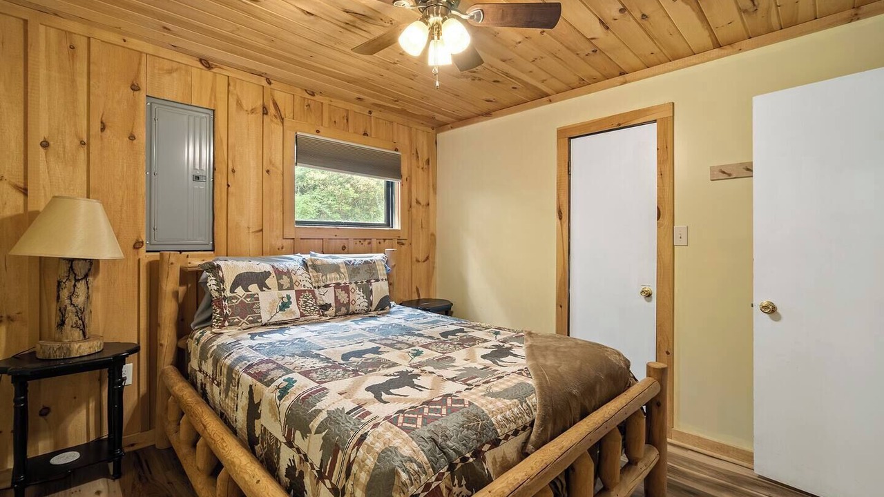 Photo of Bedroom in Newland