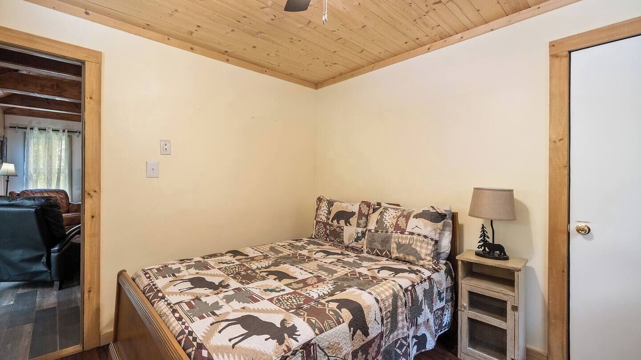 Photo of Bedroom in Newland