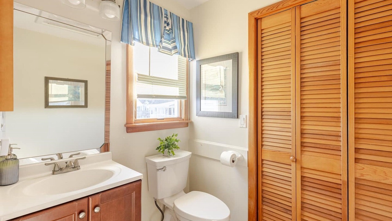 Photo of Bathroom in Ocean Sands