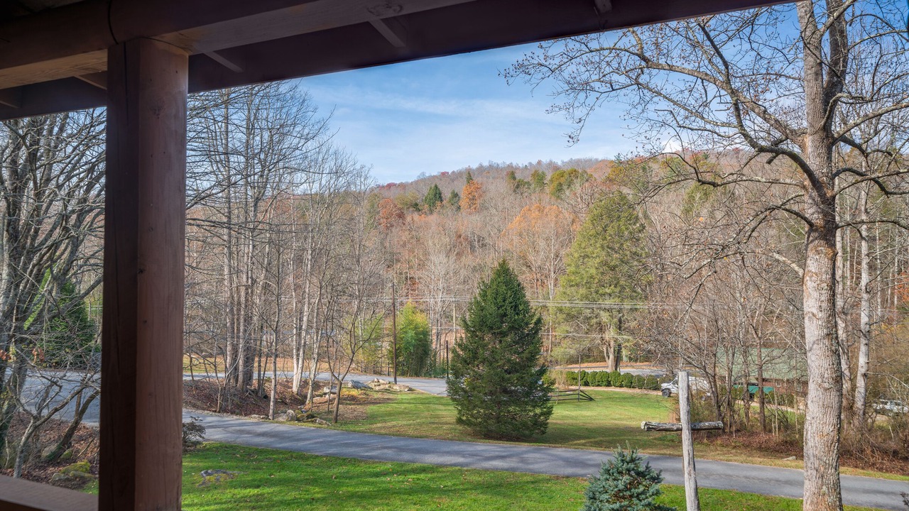 Photo of Outdoor in Hendersonville