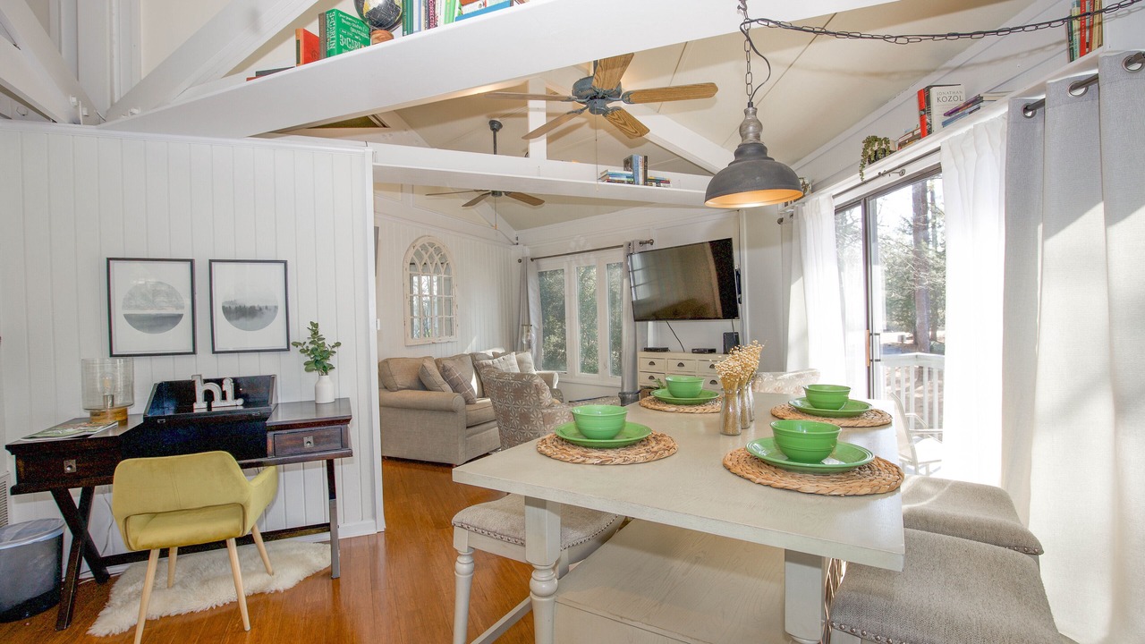 Photo of Livingroom in Pinehurst