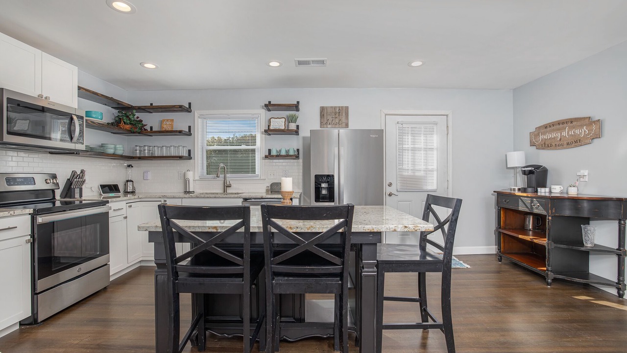 Photo of Kitchen in Stallings