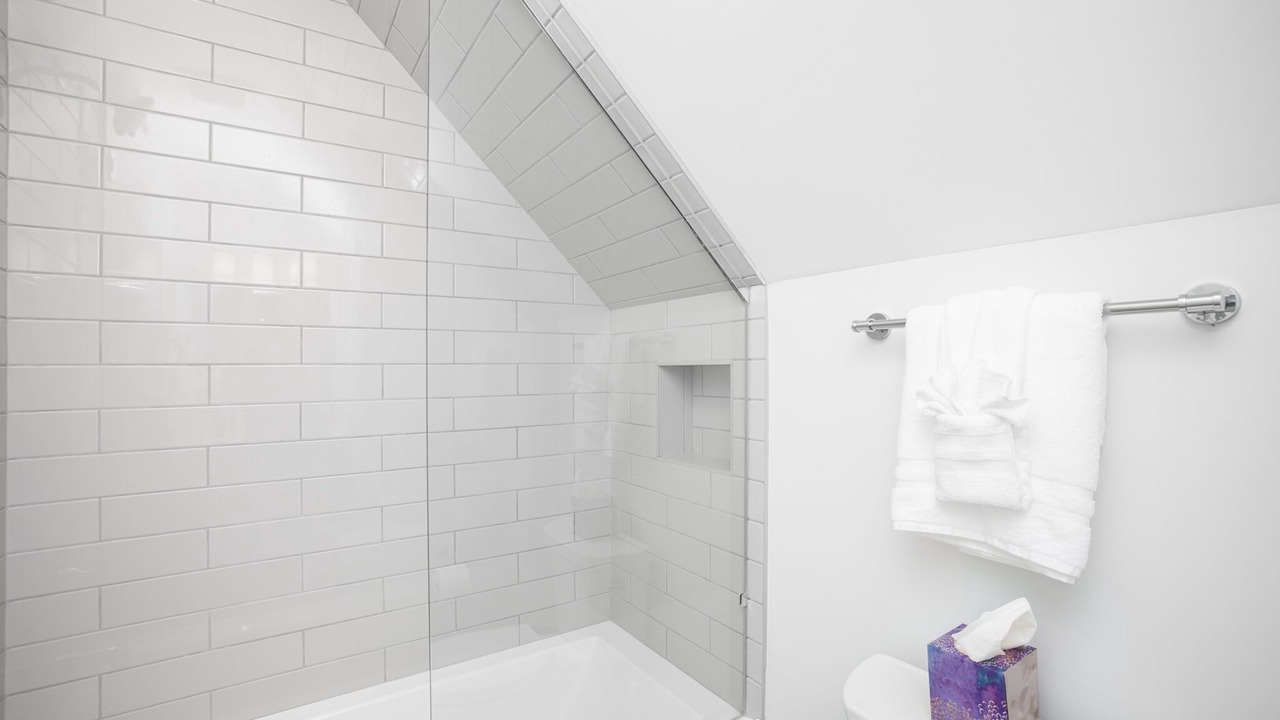Photo of Bathroom in Villa Heights