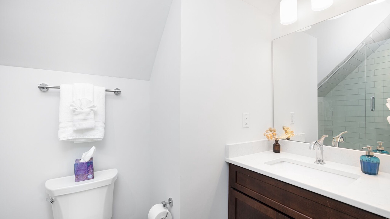 Photo of Bathroom in Villa Heights