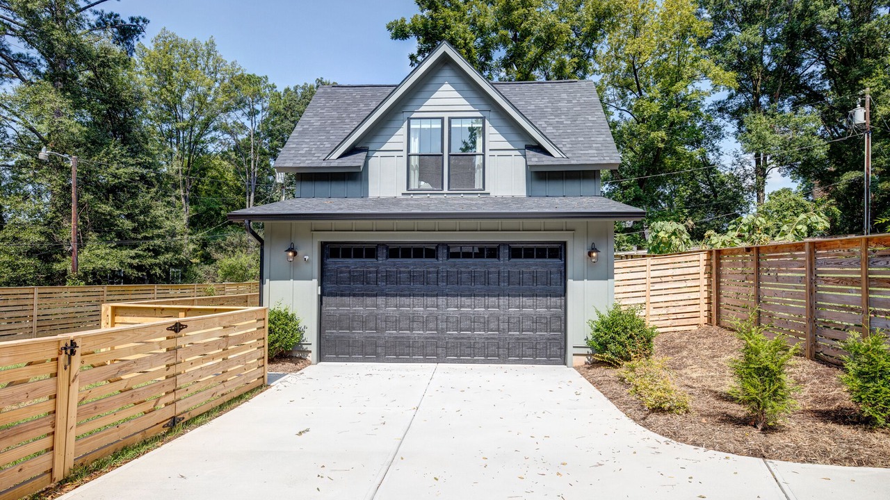 Photo of Outdoor in Villa Heights