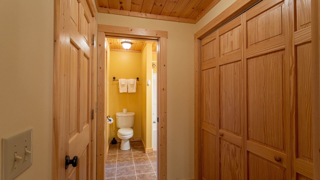 Photo of Bathroom in Todd