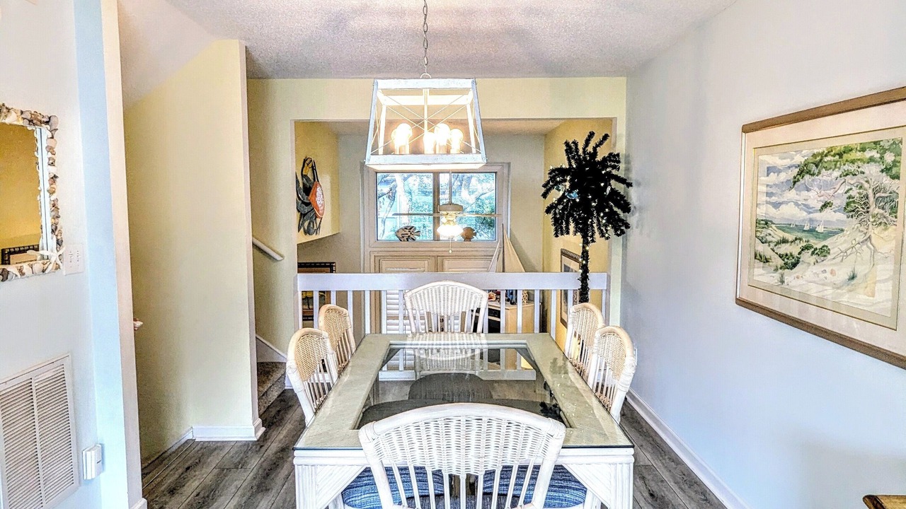 Photo of Bedroom in Pine Knoll Shores