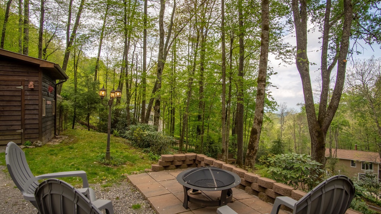Photo of Patio Balcony in Cranberry Falls