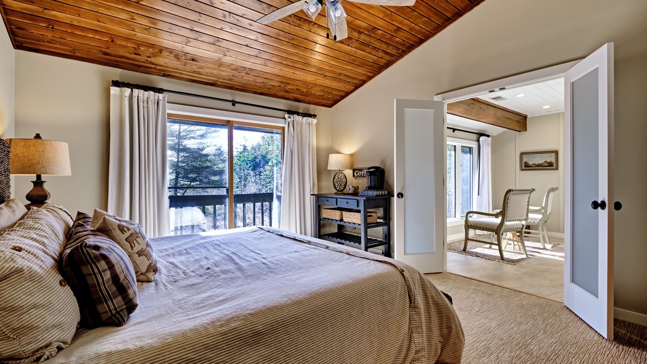 Photo of Bedroom in Cullowhee