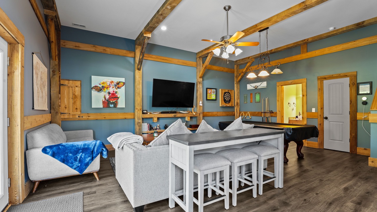 Photo of Livingroom in Southmont