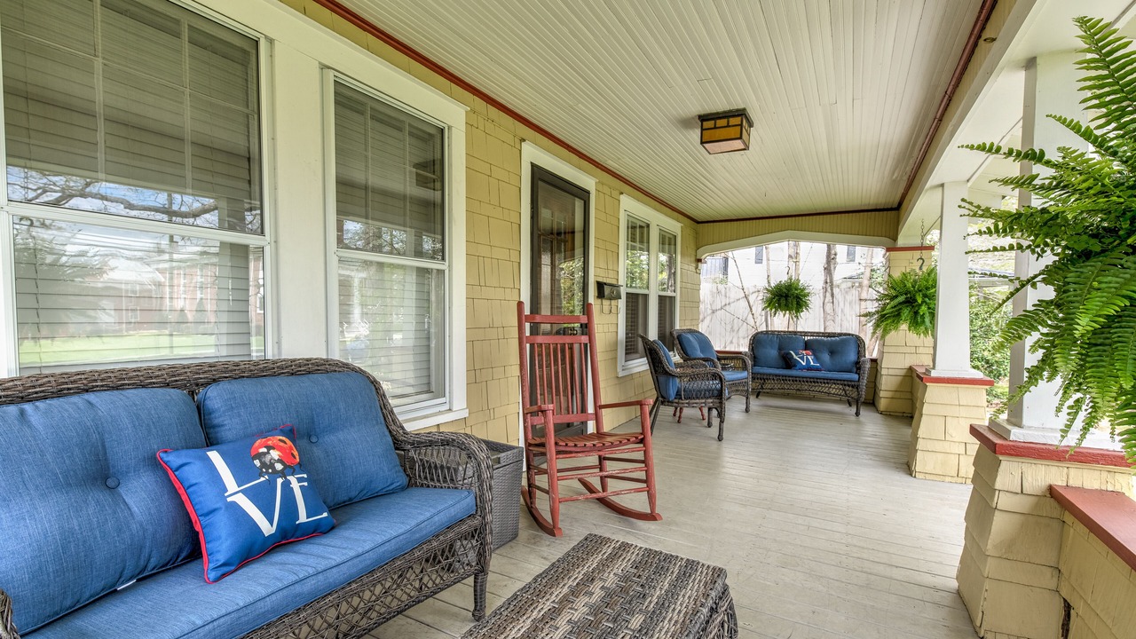 Photo of Patio Balcony in Black Mountain
