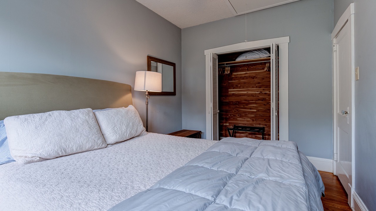 Photo of Bedroom in Black Mountain