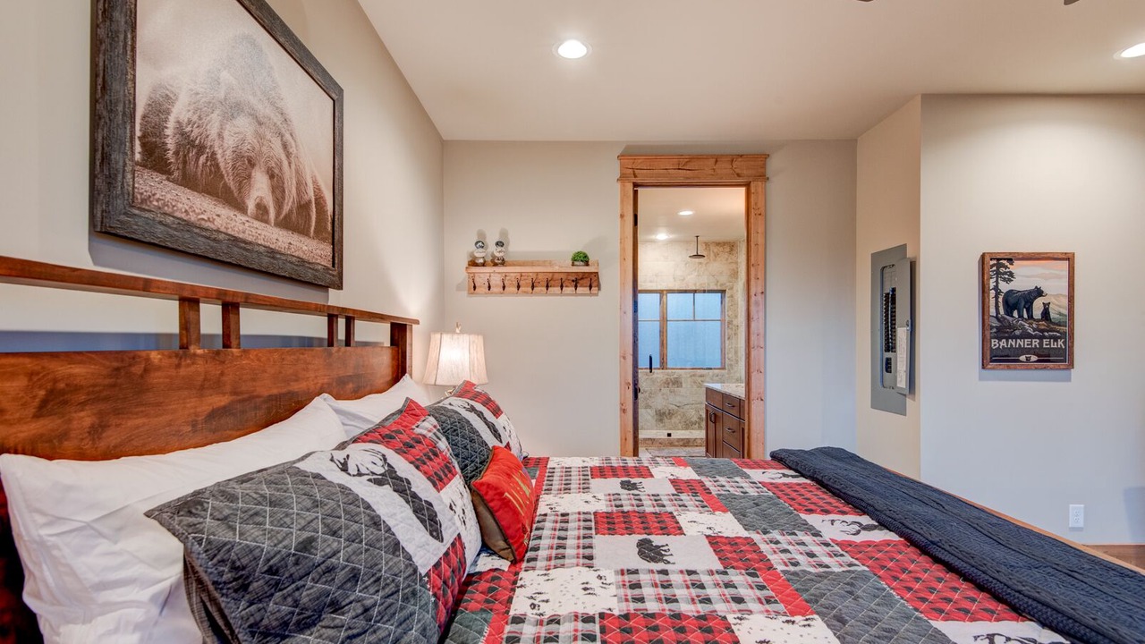 Photo of Bedroom in Elk Park
