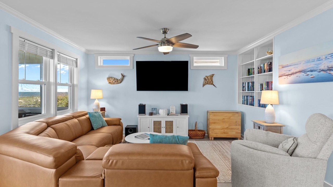 Photo of Livingroom in Caswell Beach