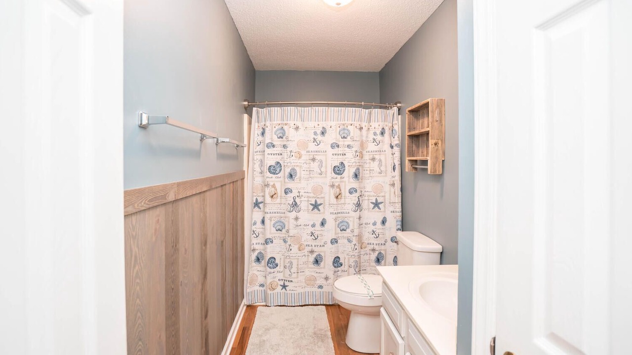Photo of Bathroom in Yaupon Beach
