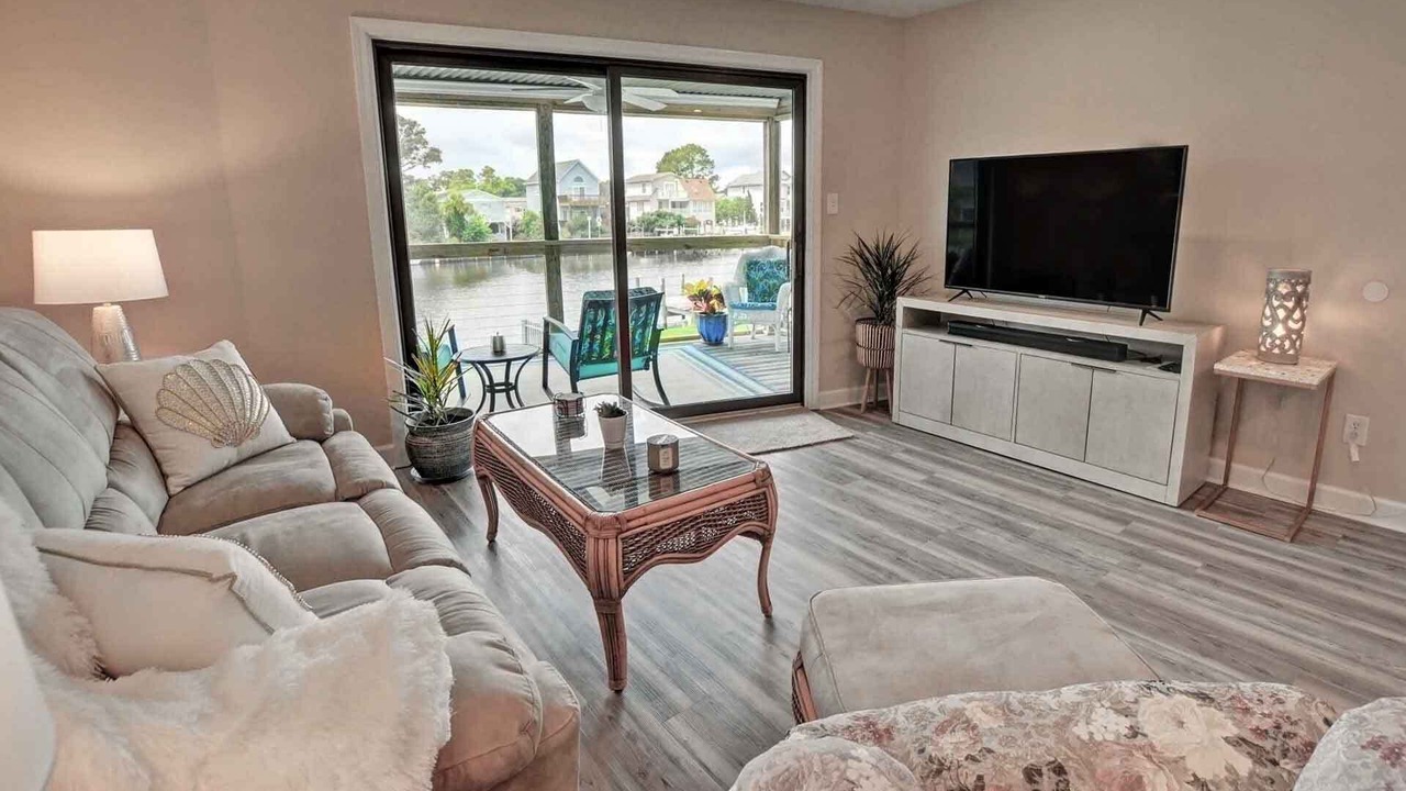 Photo of Bedroom in Colington Harbour