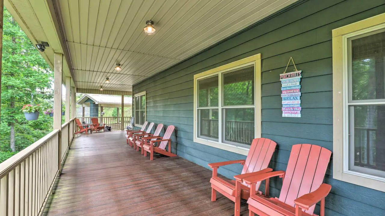 Photo of Patio Balcony in Mars Hill