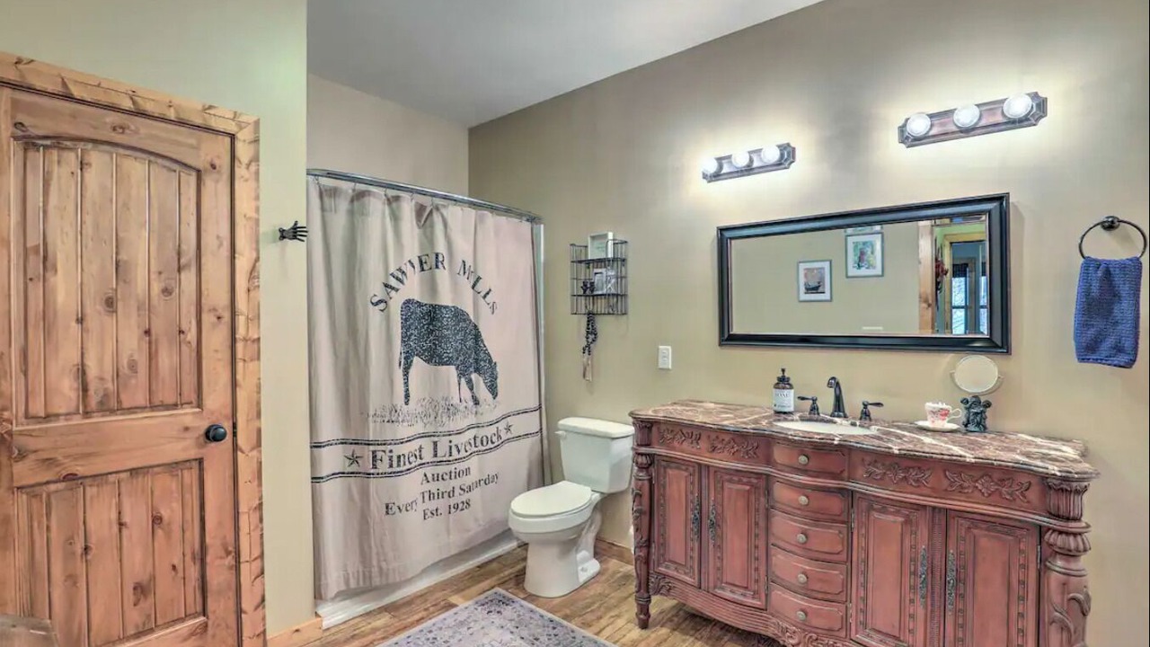 Photo of Bathroom in Mars Hill