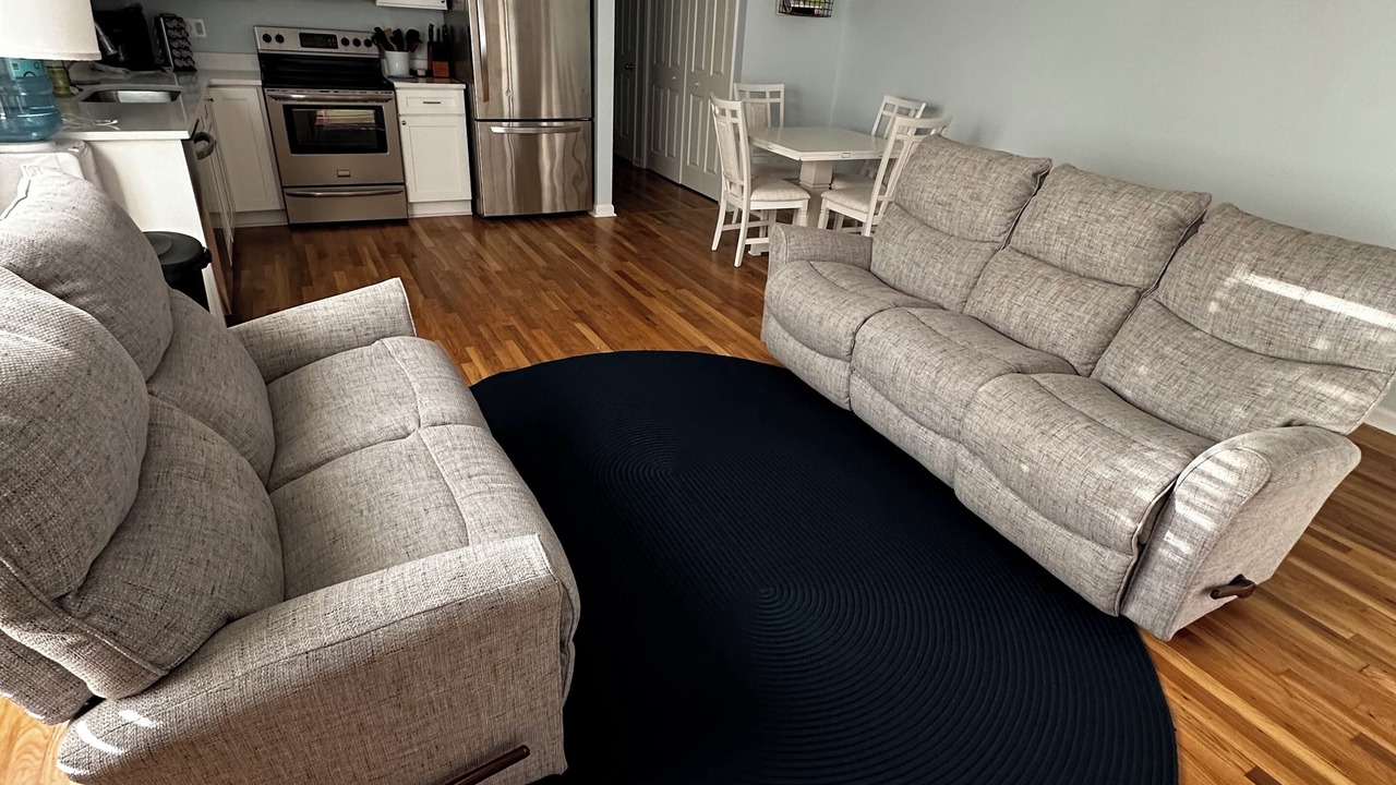 Photo of Livingroom in Wilmington Beach