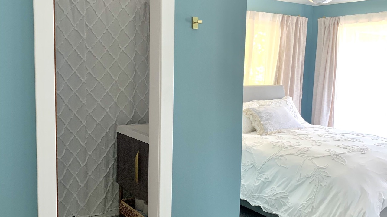 Photo of Bedroom in Forest City