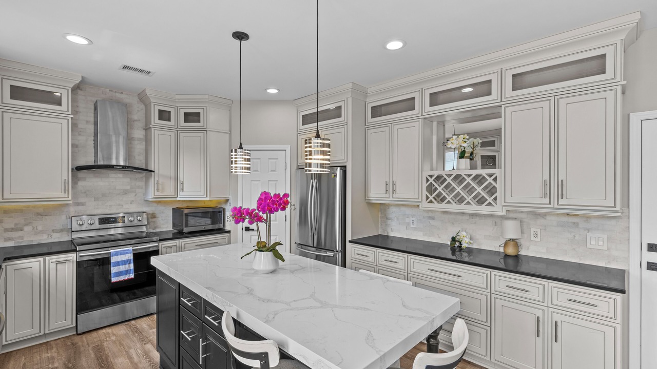 Photo of Kitchen in Provincetowne