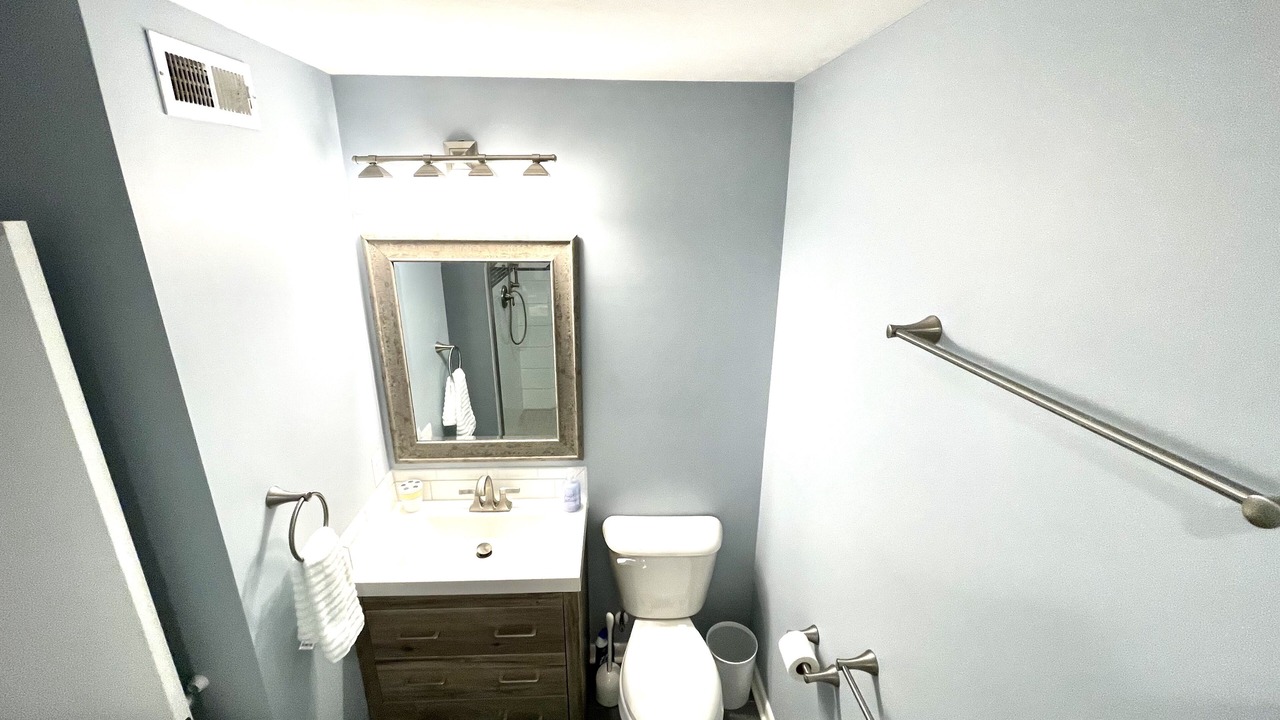 Photo of Bathroom in Indian Beach