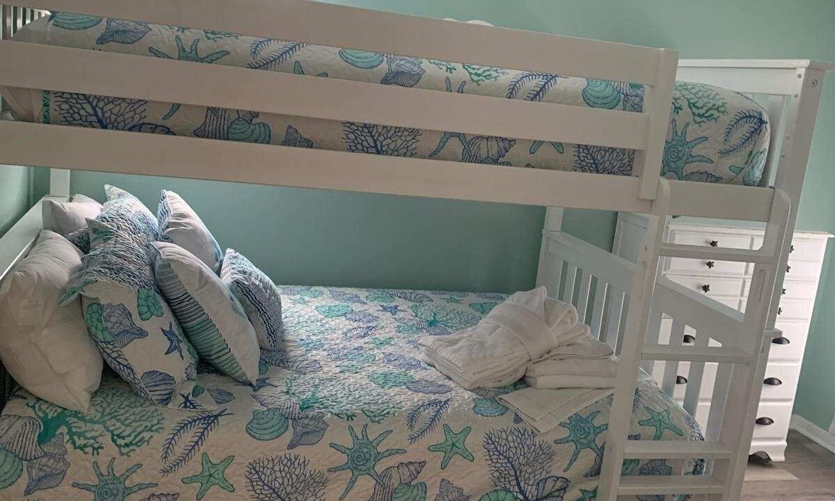 Photo of Bedroom in Indian Beach