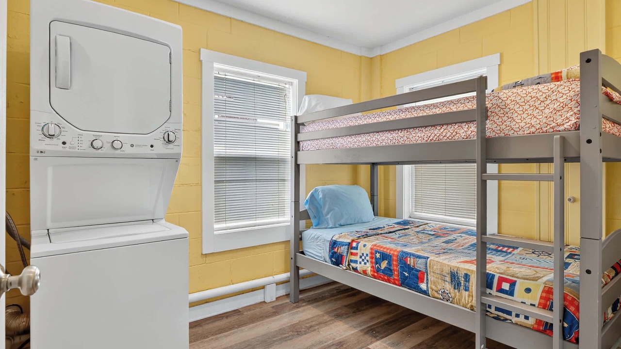 Photo of Bedroom in Topsail Beach