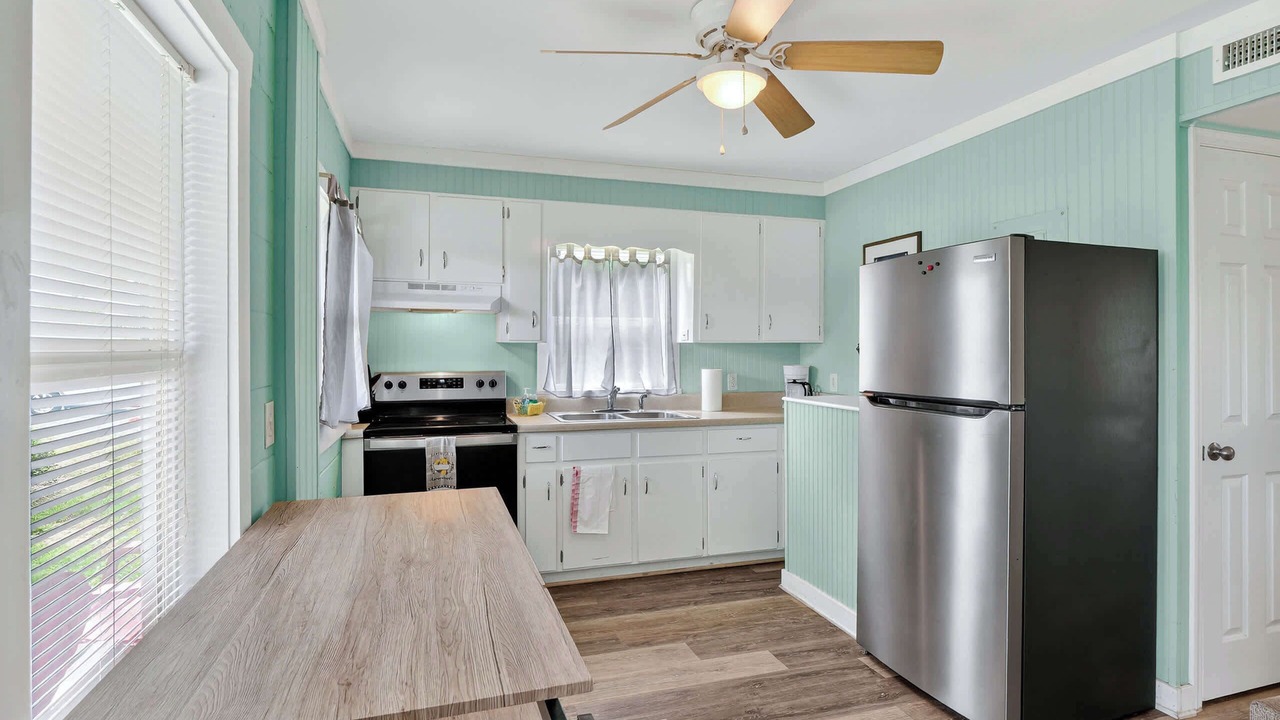 Photo of Kitchen in Topsail Beach