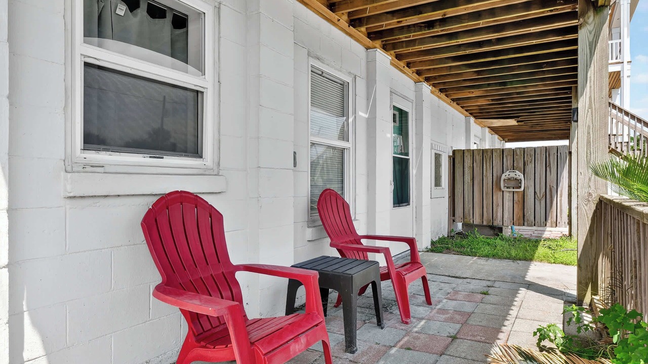 Photo of Patio Balcony in Topsail Beach
