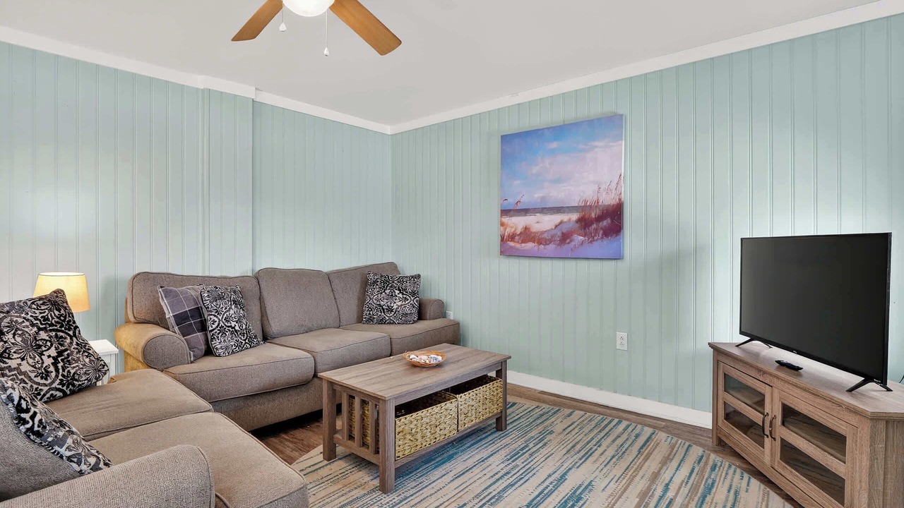 Photo of Livingroom in Topsail Beach
