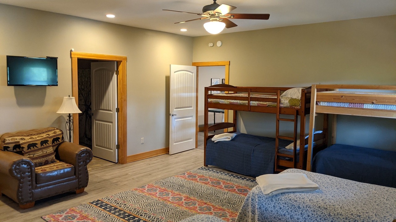 Photo of Bedroom in Elf