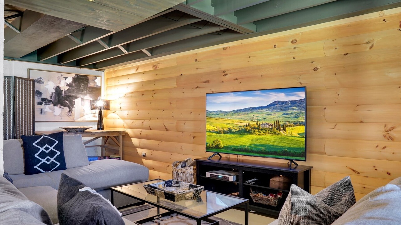 Photo of Bedroom in Highlands Hills