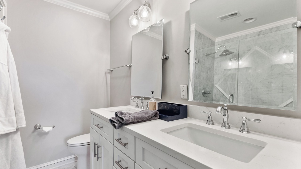 Photo of Bathroom in Harleston Village