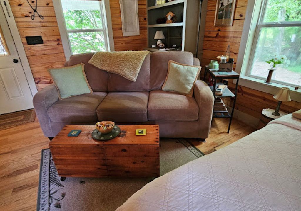 Photo of Bedroom in King